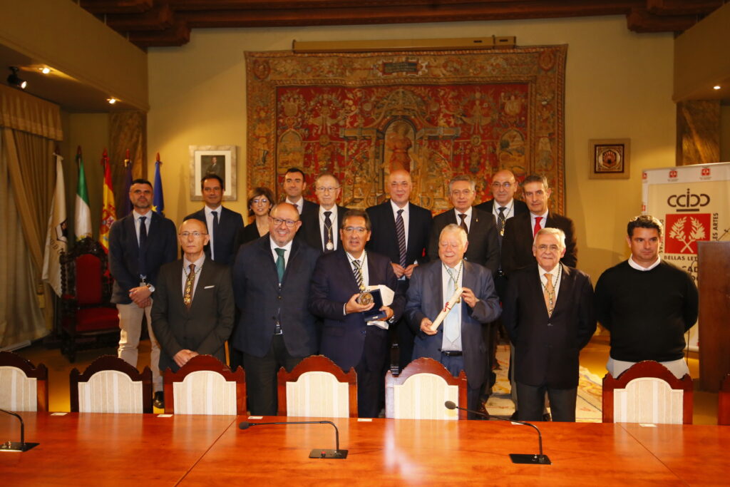 Antonio Pulido, Académico de Honor de la Real Academia de Ciencias, Bellas Letras y Nobles Artes de Córdoba