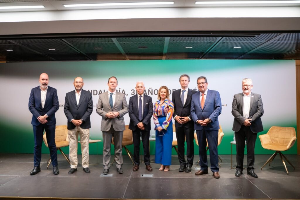 Foro «Andalucía, 30 años después» con El Confidencial