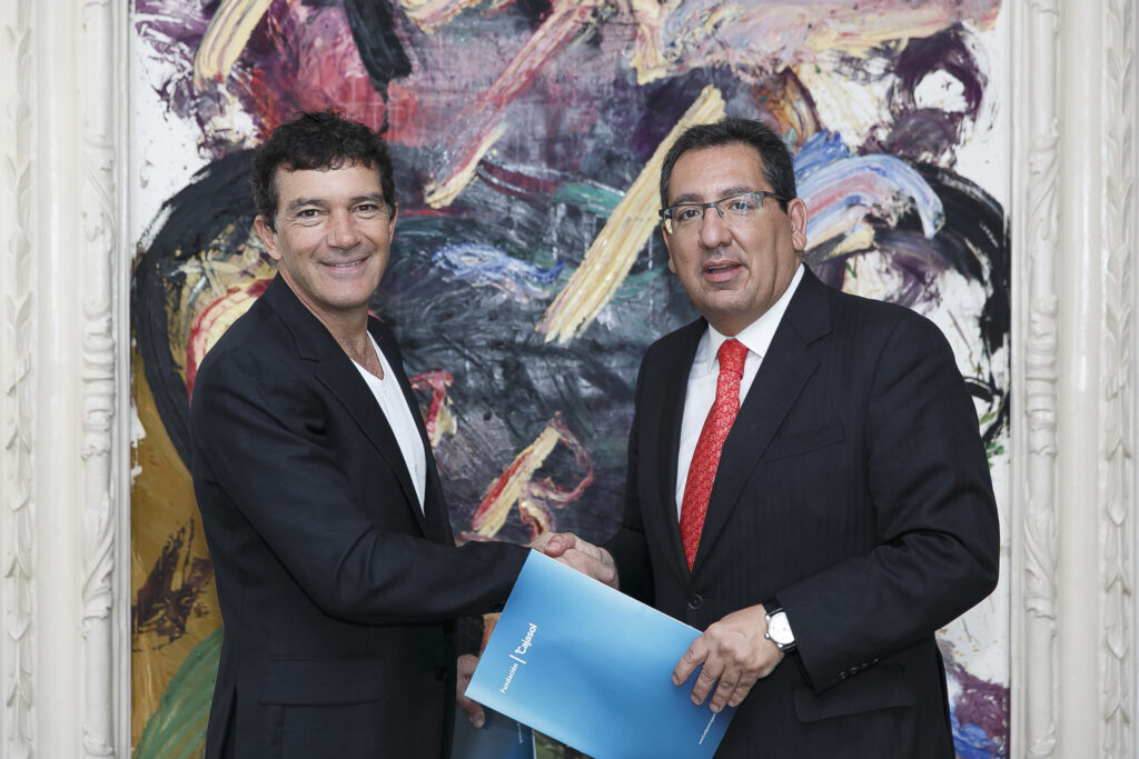 La Fundación Cajasol y la Fundación Lágrimas y Favores reafirman su compromiso social en Málaga
