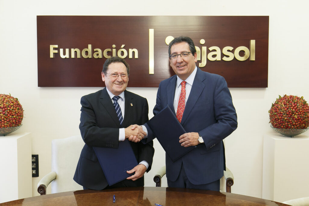 La Fundación Cajasol mantiene su compromiso con el Club Agrupación de Voleibol Esquimo