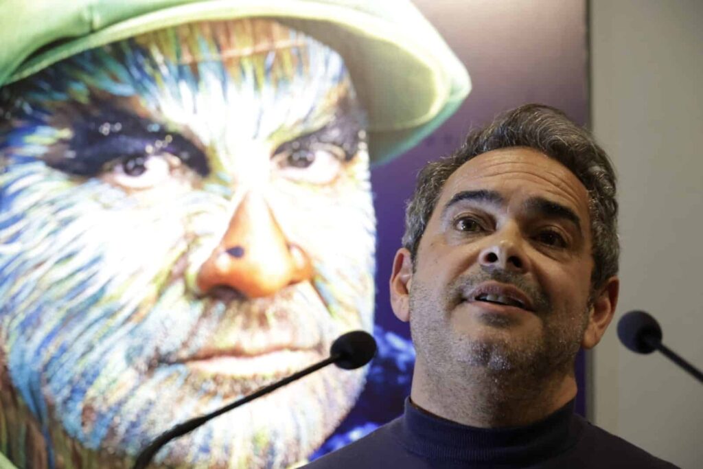 Exposición «Carnaval de improviso. Retratos urgentes: la trastienda del COAC» en Cádiz