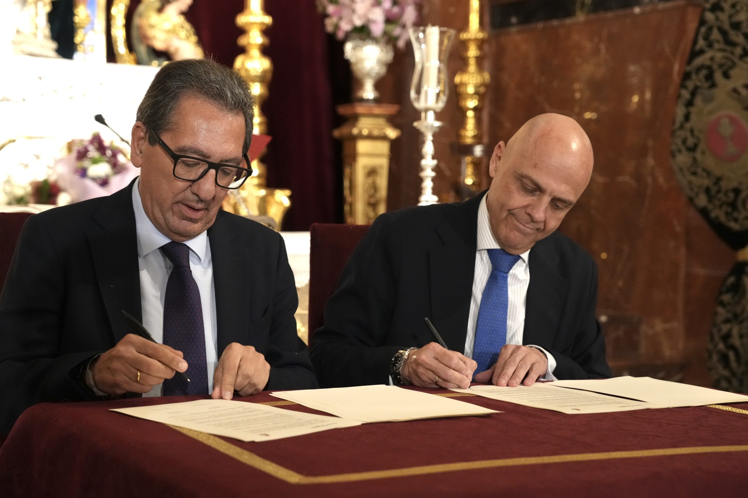 Fundación Cajasol y Esperanza de Triana por el Polígono Sur