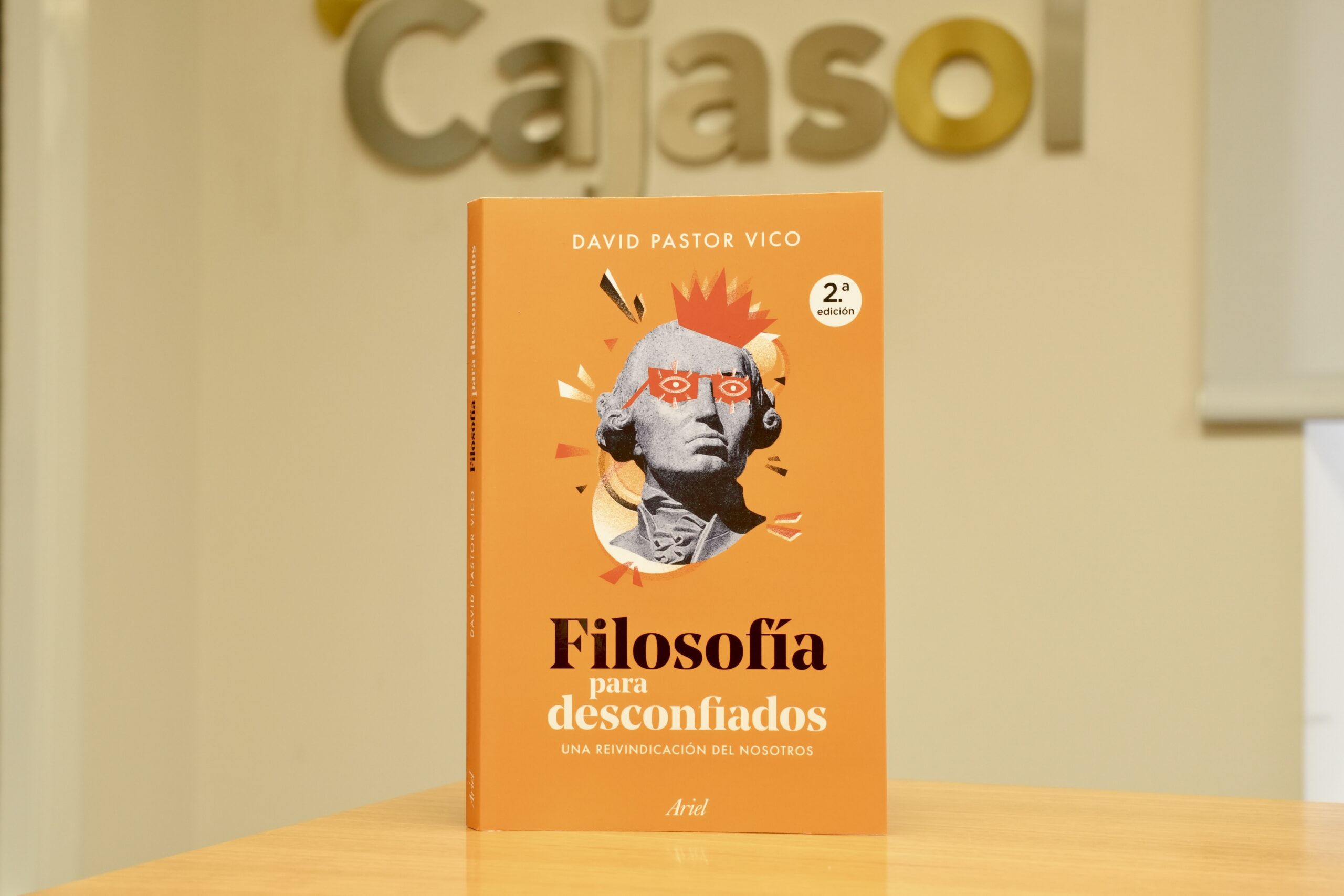 David Pastor Vico analiza el individualismo en la educación