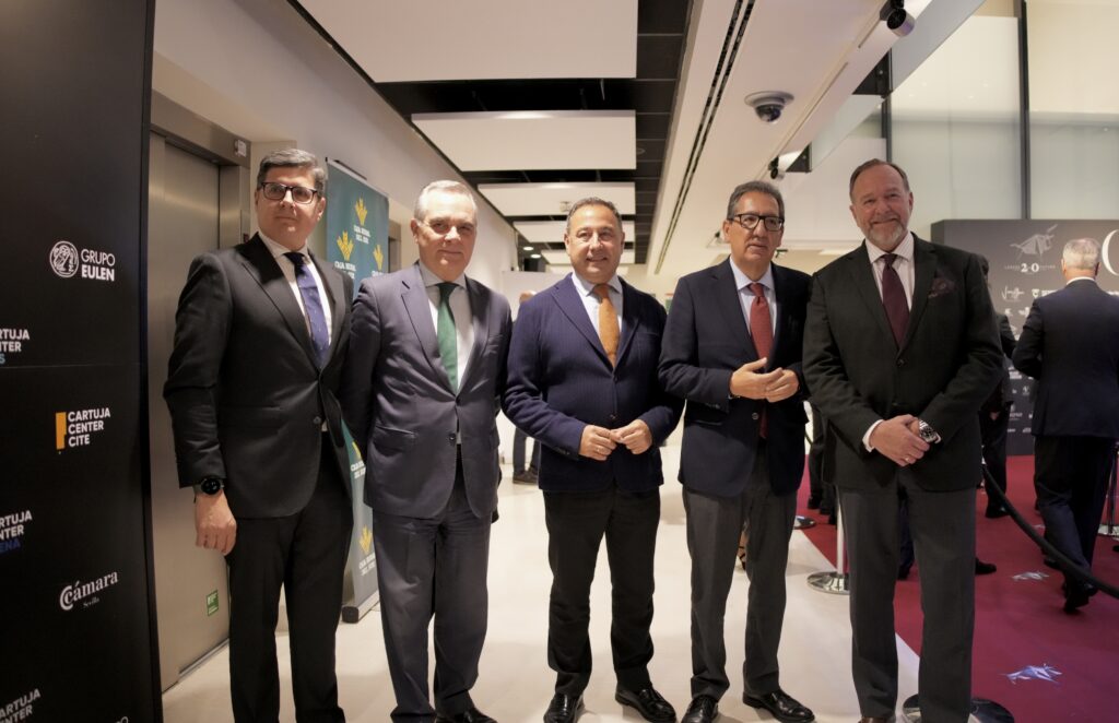 La Fundación Cajasol acompaña a Lances de Futuro en la presentación de la nueva temporada de la Real Maestranza