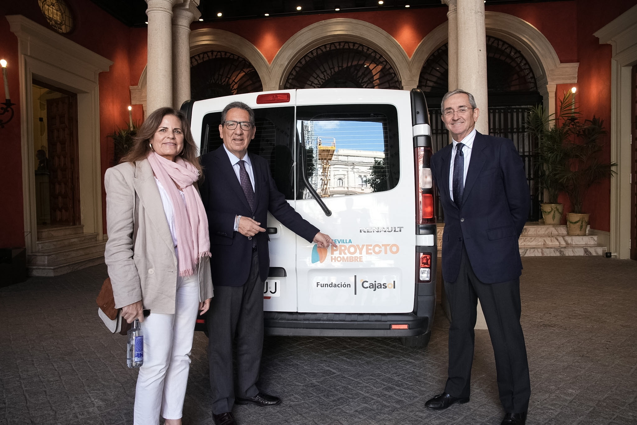 Fundación Cajasol y Proyecto Hombre Sevilla se alían para derribar barreras en la recuperación de mujeres
