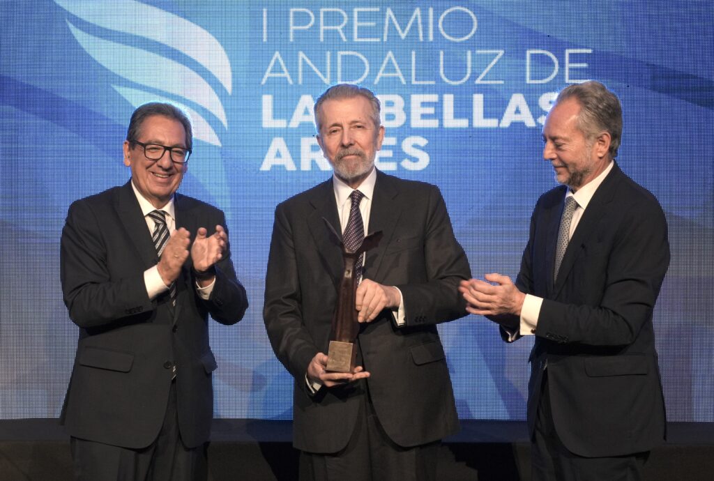 Premio Andaluz de las Bellas Artes para el pintor Hernán Cortés