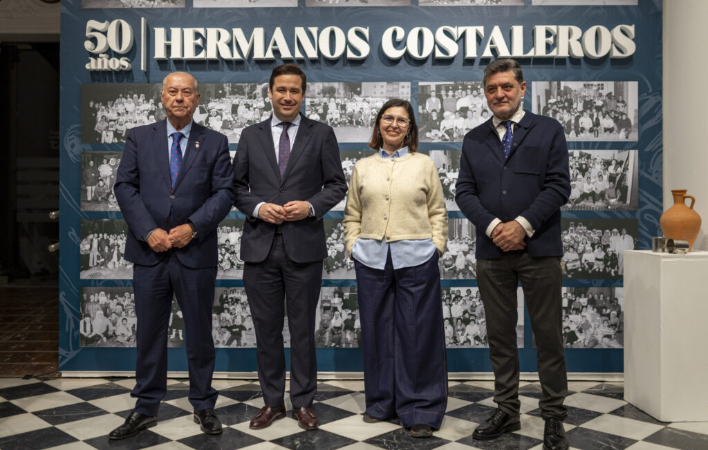 Cuadrillas de hermanos costaleros: 50 años de historia