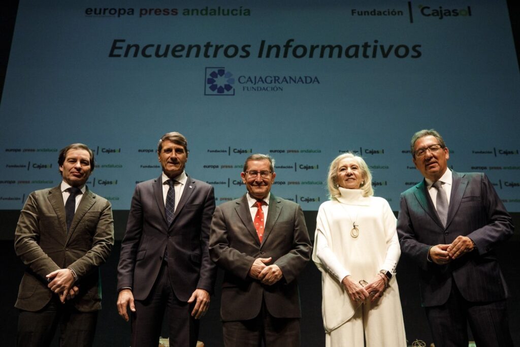 José Entrena, presidente de la Diputación de Granada, abre un nuevo ciclo informativo de Europa Press