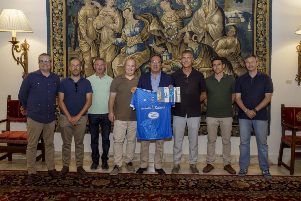 La Fundación Cajasol mantiene su compromiso con el deporte base a través de su acuerdo de colaboración con el Club Deportivo Castro del Río