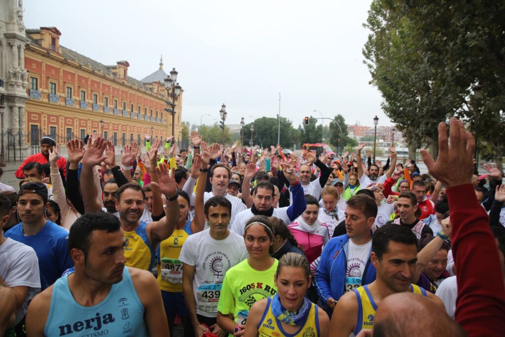 La Fundación Cajasol se une a la II Carrera contra la Violencia Machista en Sevilla