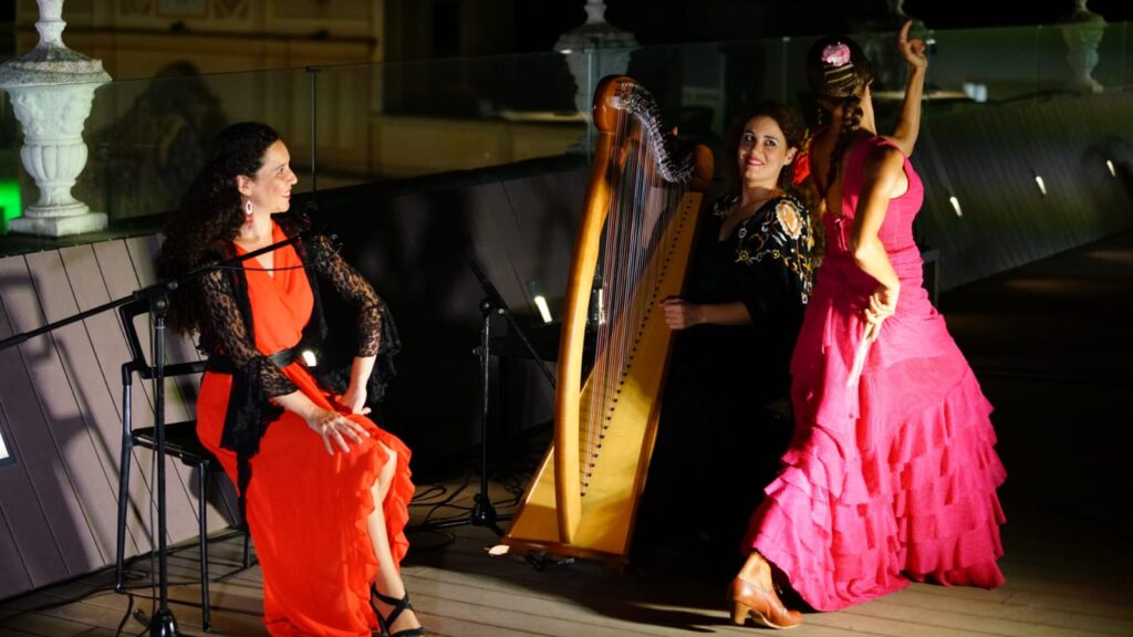 Sorprendente actuación de Ana Crismán en el estreno del II Estival Flamenco Cádiz