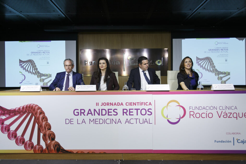 ‘Los grandes retos de la medicina actual’, a debate en la sede de la Fundación Cajasol