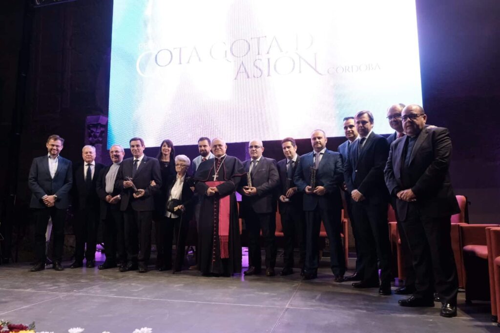 Entrega de los premios ‘Gota a Gota de Pasión Córdoba 2019’ en el Patio de los Naranjos