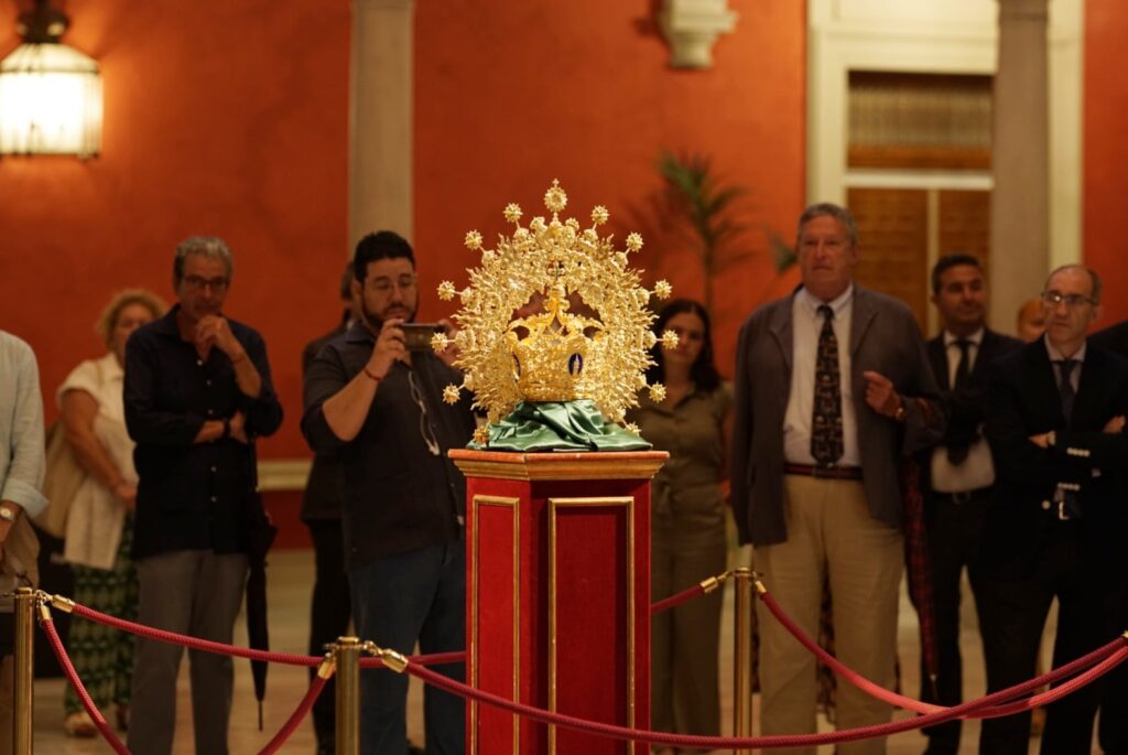 Restauración de la Corona de Nuestra Señora de Gracia y Esperanza de la Hermandad de San Roque