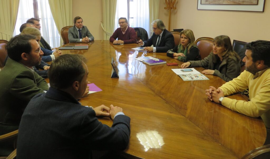 La Fundación Cajasol facilita la instalación de un Instituto de FP Sanitario en Jerez