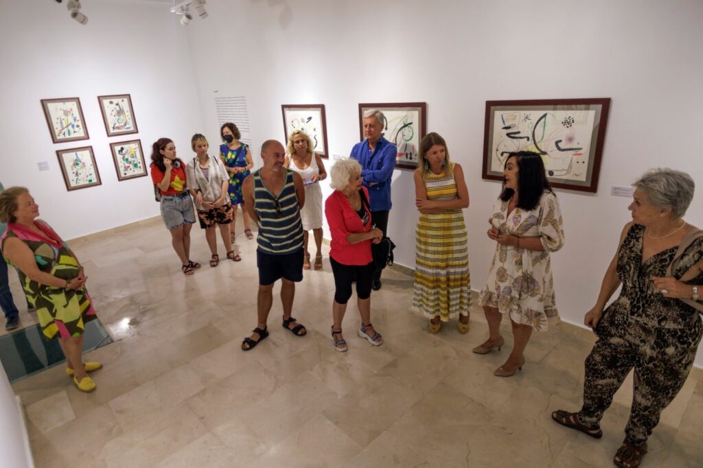 La Fundación Cajasol en Cádiz acoge la exposición ‘Dalí, Picasso, Miró. Conquistar los Sueños’