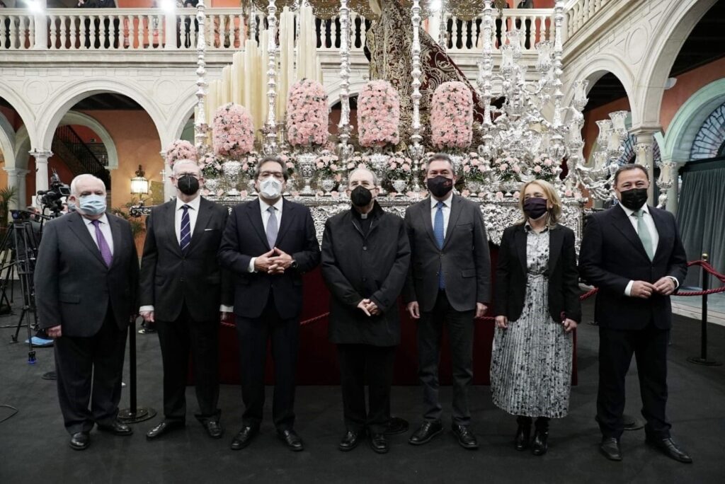 Inauguración de la exposición ‘In Nomine Dei’ en Sevilla