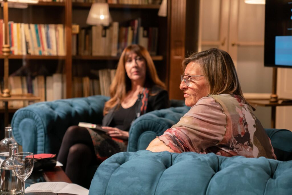 Virginia Reguera presenta ‘Microestesia’ en la Fundación Cajasol