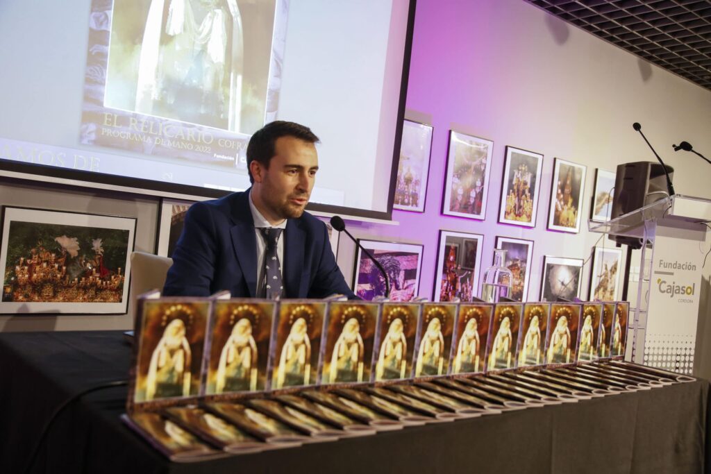 Presentación programa de mano Semana Santa de Córdoba ‘El Relicario Cofrade’