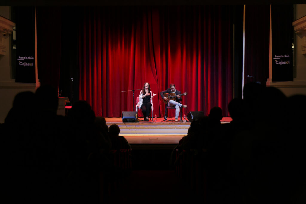 VIII Gala Navidad Solidaria del Club Unesco de Sevilla a beneficio de Cáritas Diocesana de Sevilla