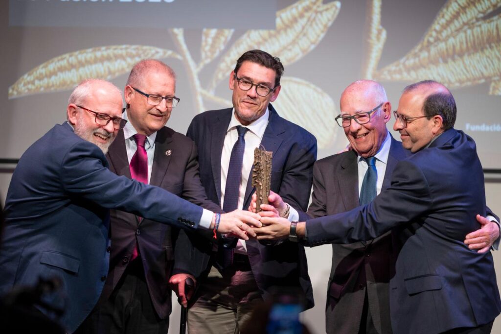 Premio Gota a Gota de Pasión 2026 a Pedro Reynoso en Cádiz