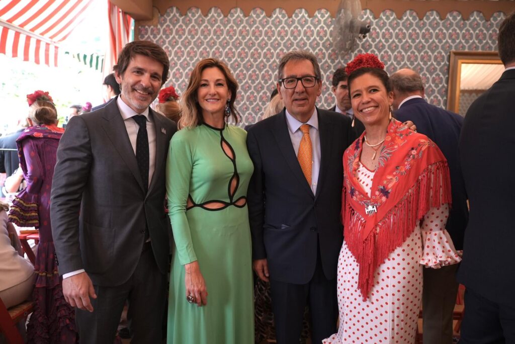 Feria de Abril en la caseta de la Fundación Cajasol