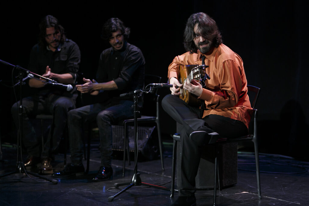 Juan Requena cierra las actuaciones del mes de noviembre en los ‘Jueves Flamencos’ de la Fundación Cajasol