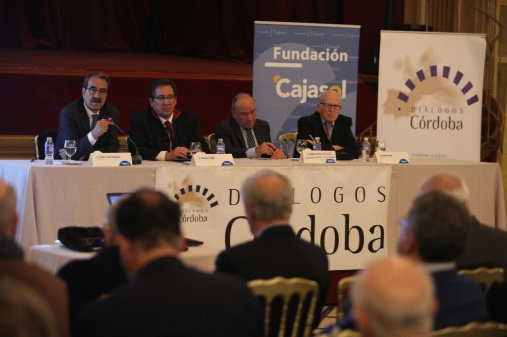 Emilio Ontiveros ofrece las claves de ‘La economía española ante la incertidumbre global’ en el Foro Diálogos Córdoba