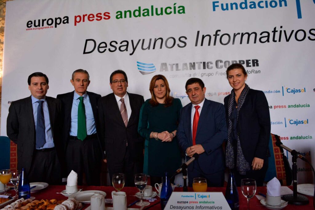 Antonio Pulido asiste al Desayuno Informativo de Europa Press con Francisco Reyes en Jaén