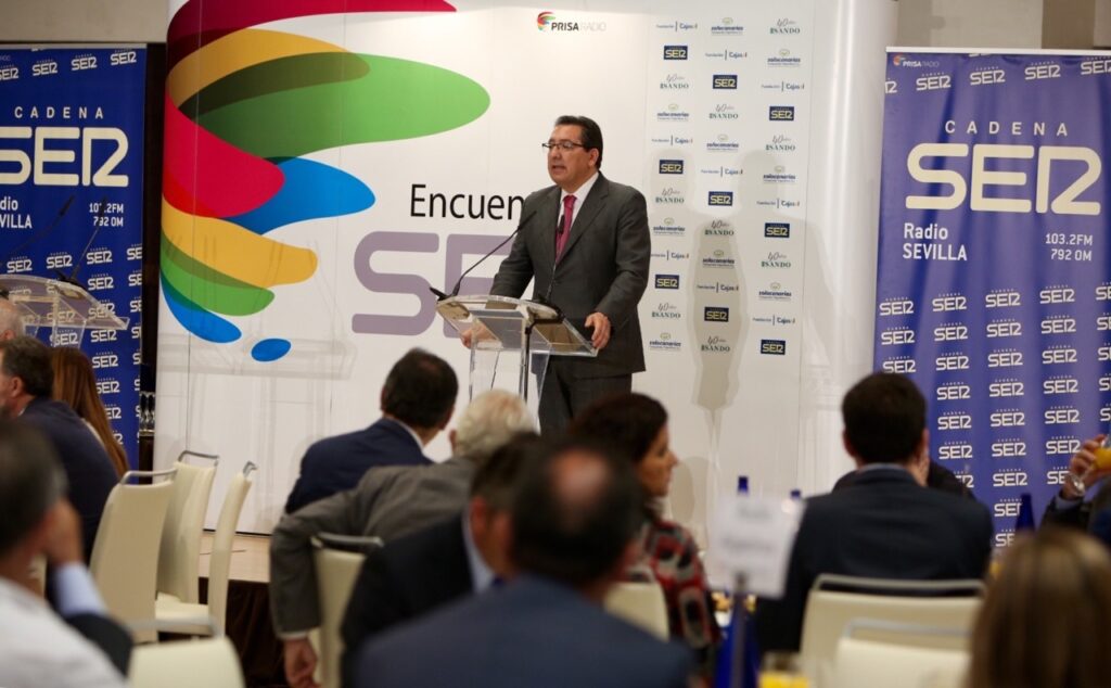 Antonio Pulido interviene en el desayuno coloquio de la Cadena SER, con Juan Espadas como protagonista