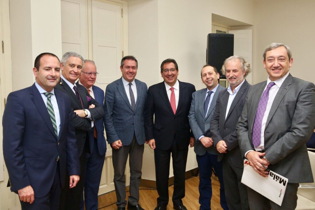 La Fundación Cajasol, escenario de la búsqueda de alianzas entre las grandes ciudades andaluzas