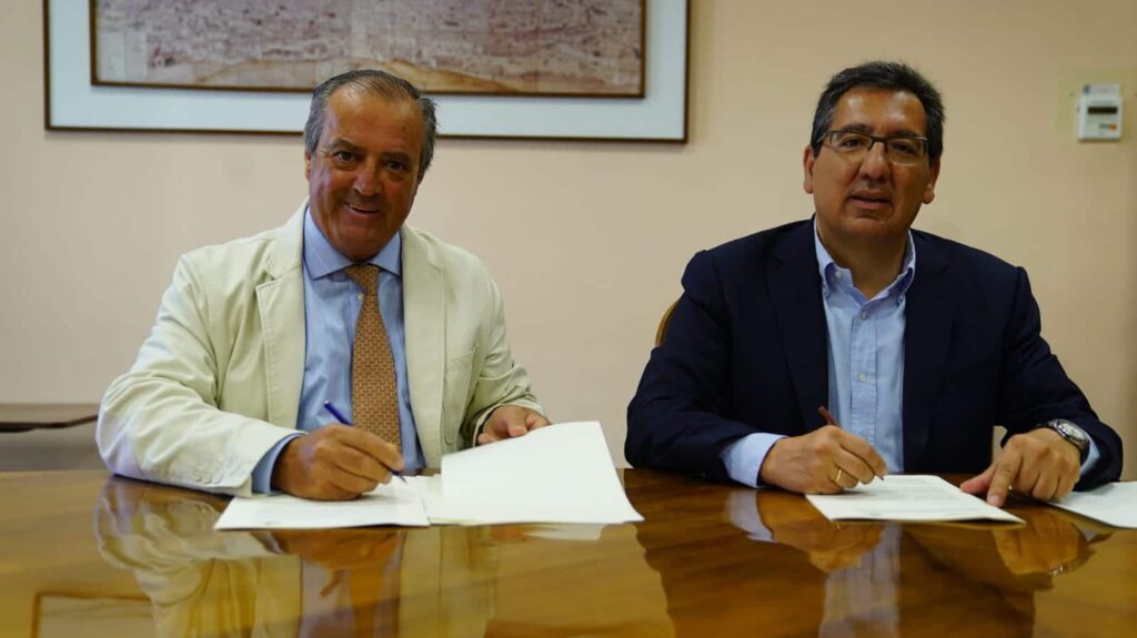 La Fundación Cajasol mantiene su compromiso con la Sociedad de Carreras de Caballos de Sanlúcar