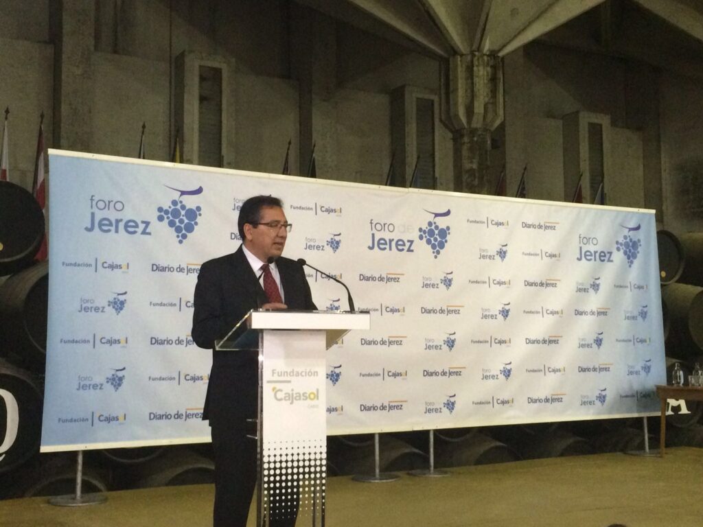 Antonio Pulido, presidente de la Fundación Cajasol, en el Foro de Jerez
