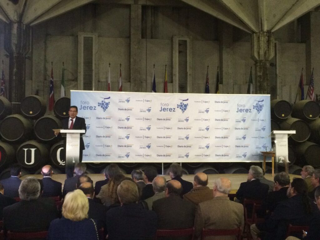 Antonio Pulido asiste a la conferencia de Jesús Medina García de Polavieja en el Foro de Jerez