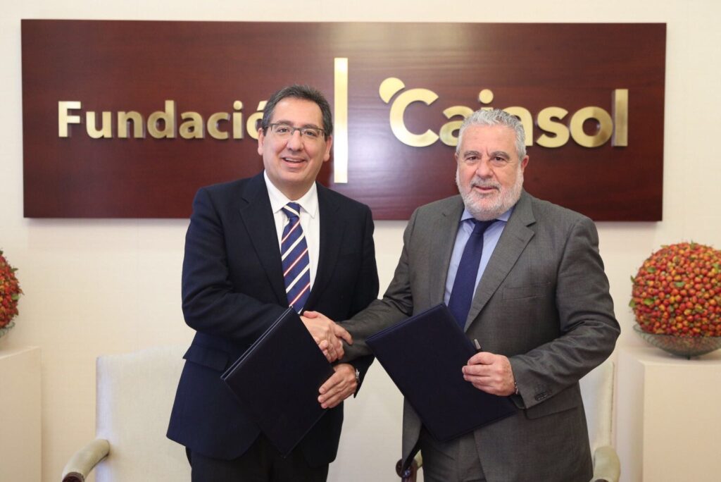 La Fundación Cajasol renueva su colaboración con Canal Sur para la difusión y puesta en marcha de actividades culturales en Andalucía