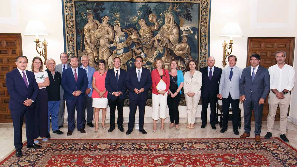 Junta directiva de AFA Fundaciones en la Fundación Cajasol