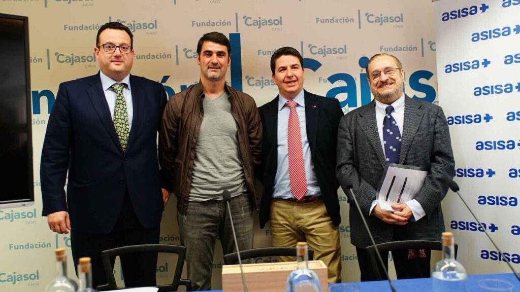 Aula de Salud sobre ‘Fracturas dorsales en accidentes de tráfico’ desde la Fundación Cajasol en Cádiz