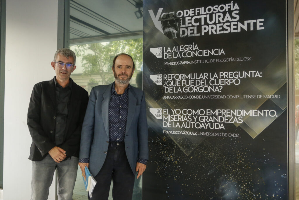 Vázquez García cierra 'Lecturas del presente' en Córdoba