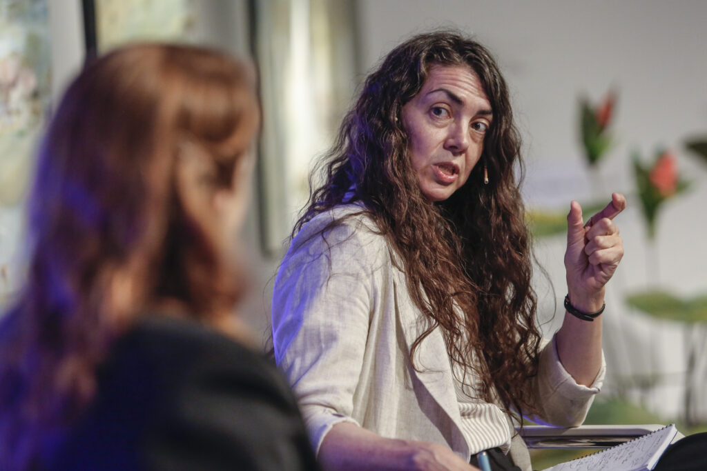 ¿Quién es el monstruo? Ana Carrasco-Conde desmonta el mito de Medusa en Lecturas del presente