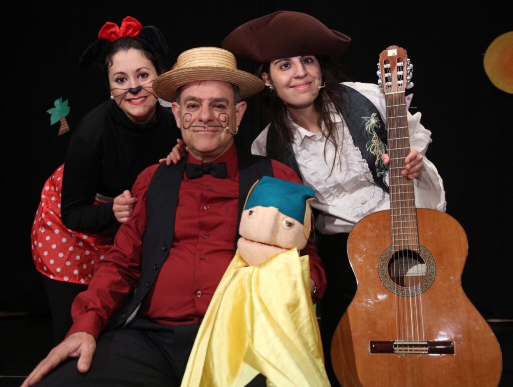 Teatro-Circo 'La Plaza' recupera los cuentos a través de la música con 'Cántame un cuento' en la Fundación Cajasol