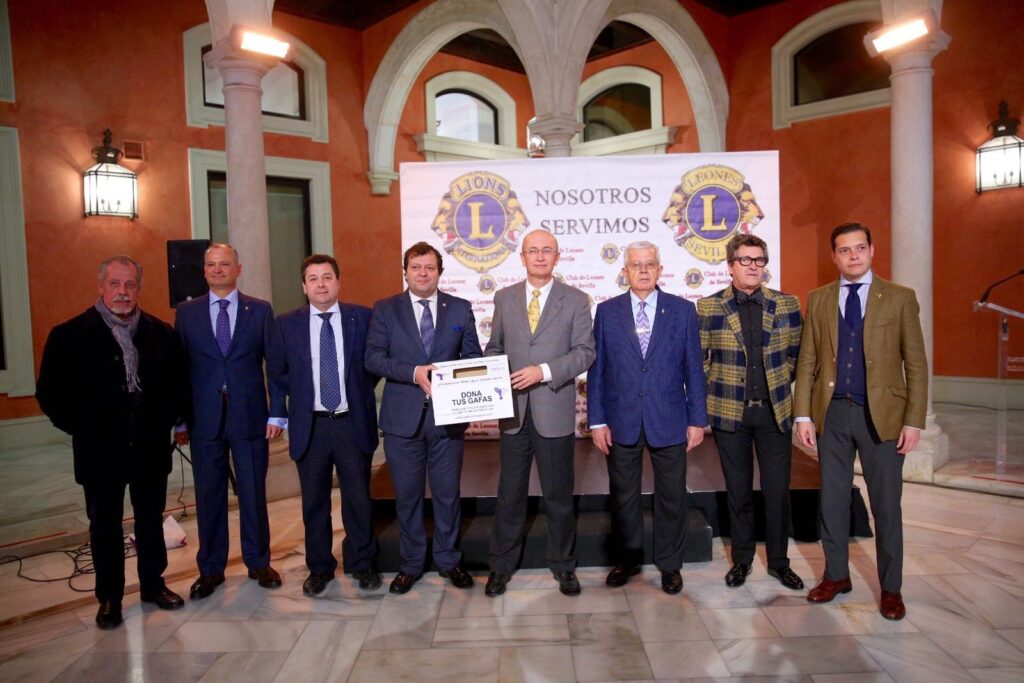 Presentación de proyectos solidarios que pone en marcha Club de Leones de Sevilla