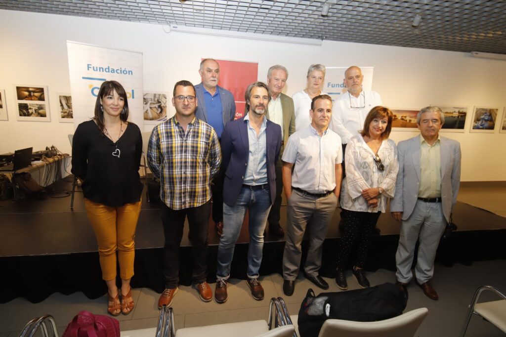 Coloquio de Córdoba Futura dedicado al comercio local en la Fundación Cajasol