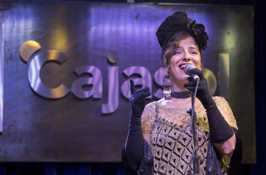 Amarela, durante su actuación en el II ciclo de Jazz en la Cuarta