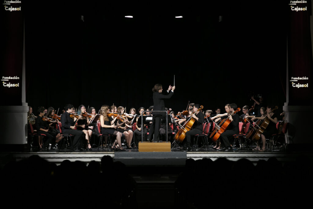 La Fundación Cajasol acoge el Concierto fin de temporada de la Orquesta Filarmonía de Sevilla