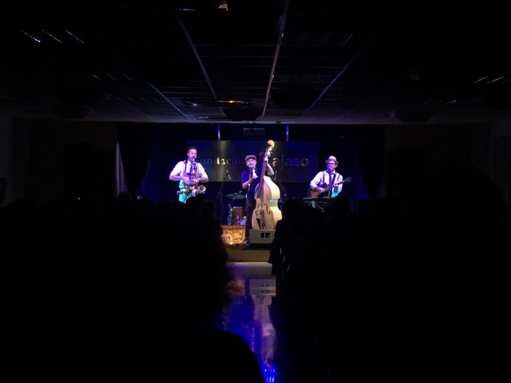 Picolissima Jug Band inauguró el ciclo ‘Jazz en la Cuarta’ de la Fundación Cajasol en Huelva