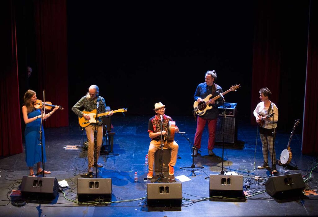 The Craic Addicts, en el ciclo ‘Cita con las Músicas 2019’: un repertorio propio, original y alegre en ‘La noche del folk’