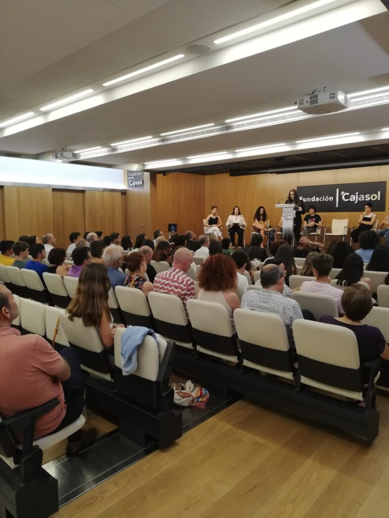 María Espinosa de los Monteros Pinelo, ganadora del III Certamen de Oratoria TO:C