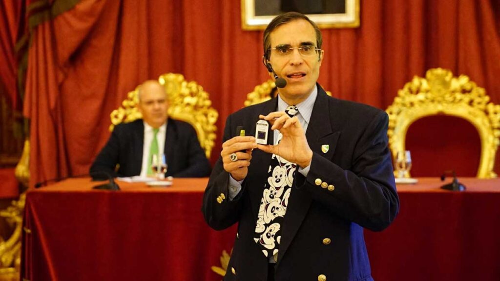 Reflexiones de José Luis Cordeiro sobre la tecnología del futuro en ‘De Cádiz al Mundo’