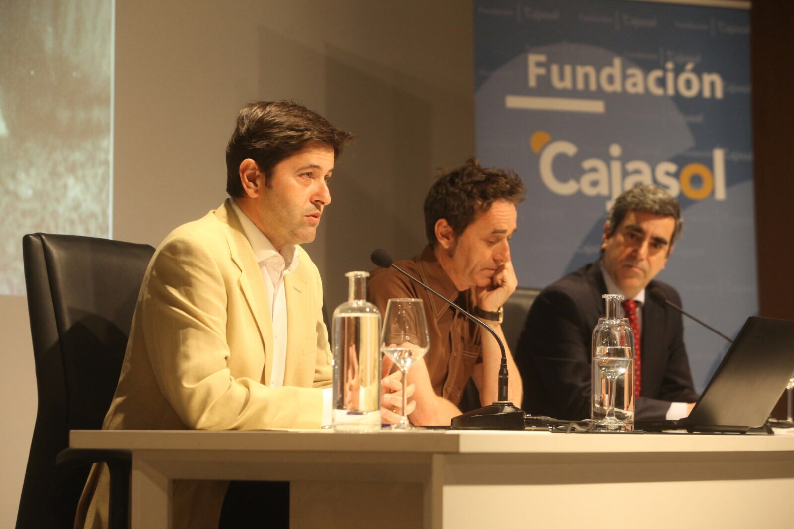 Conferencia sobre 'Manolete' en la Fundación Cajasol (Córdoba)
