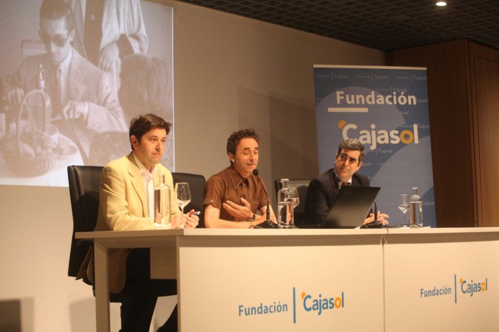 Homenaje a ‘Manolete’ en el ciclo de conferencias ‘Cajasol suma y sigue por Córdoba’